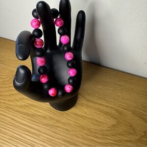 Vintage Elastic Beaded Bracelet Flat Black and Pink